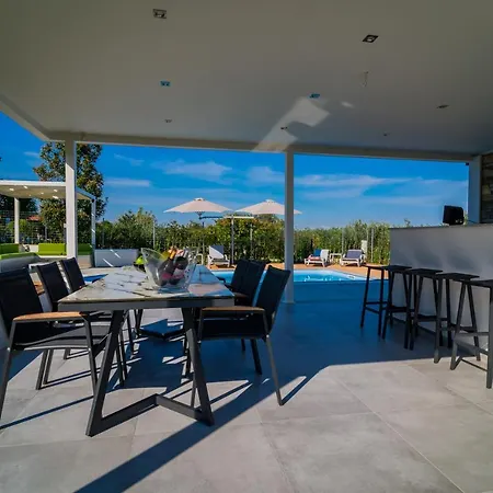 Nikki Villa Leptokarya (Pieria)
